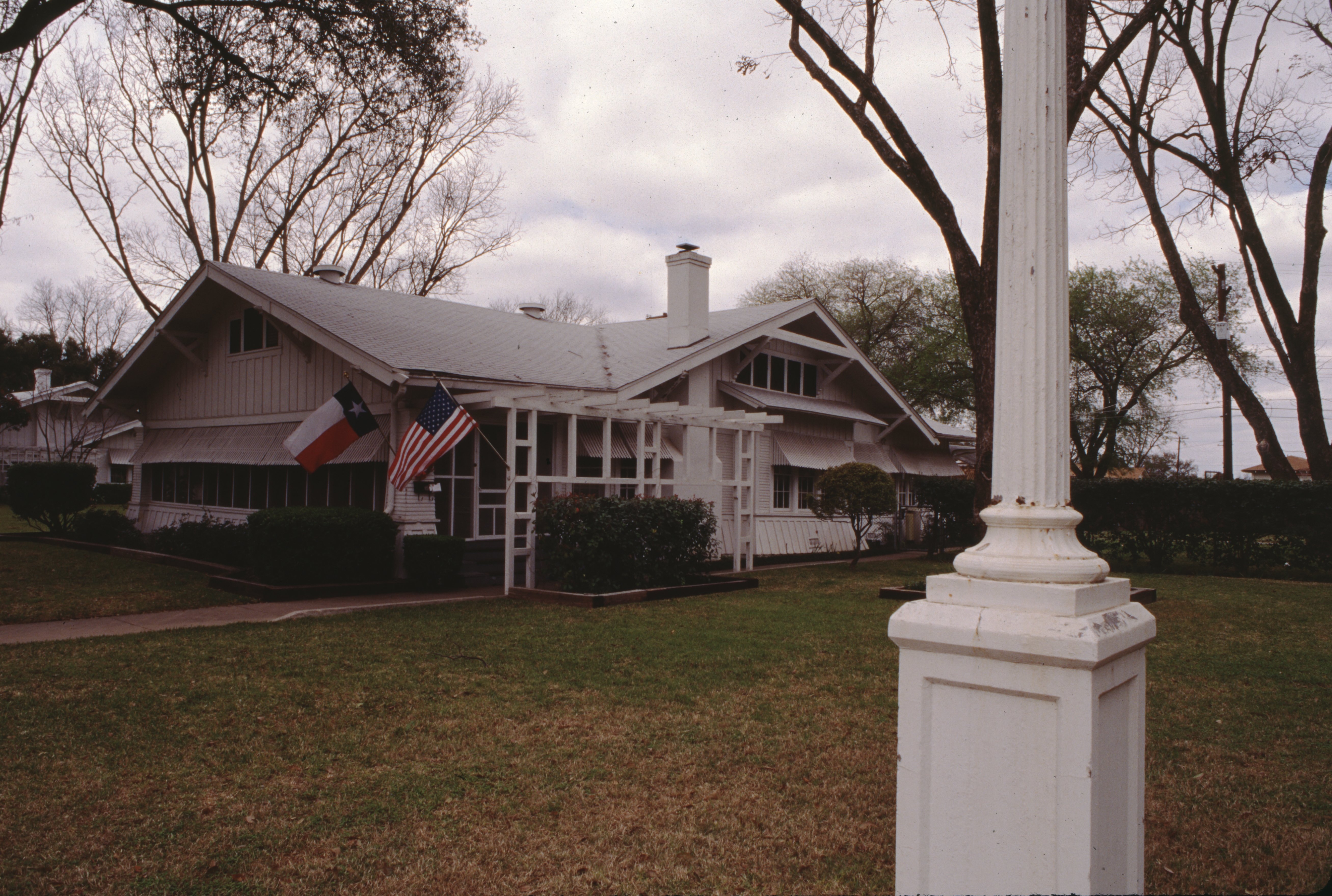 Kelly AFB - Bungalow Colony
                        